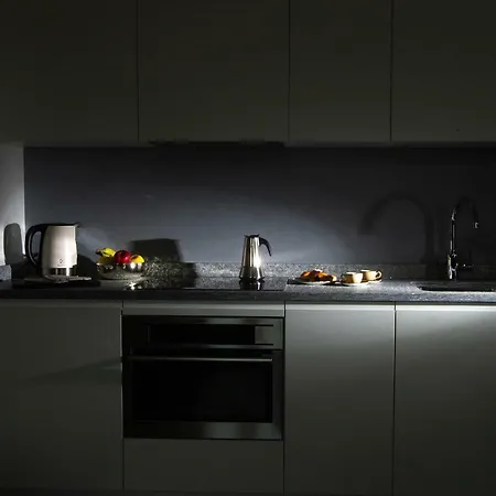 Ad Apartmanhotel *